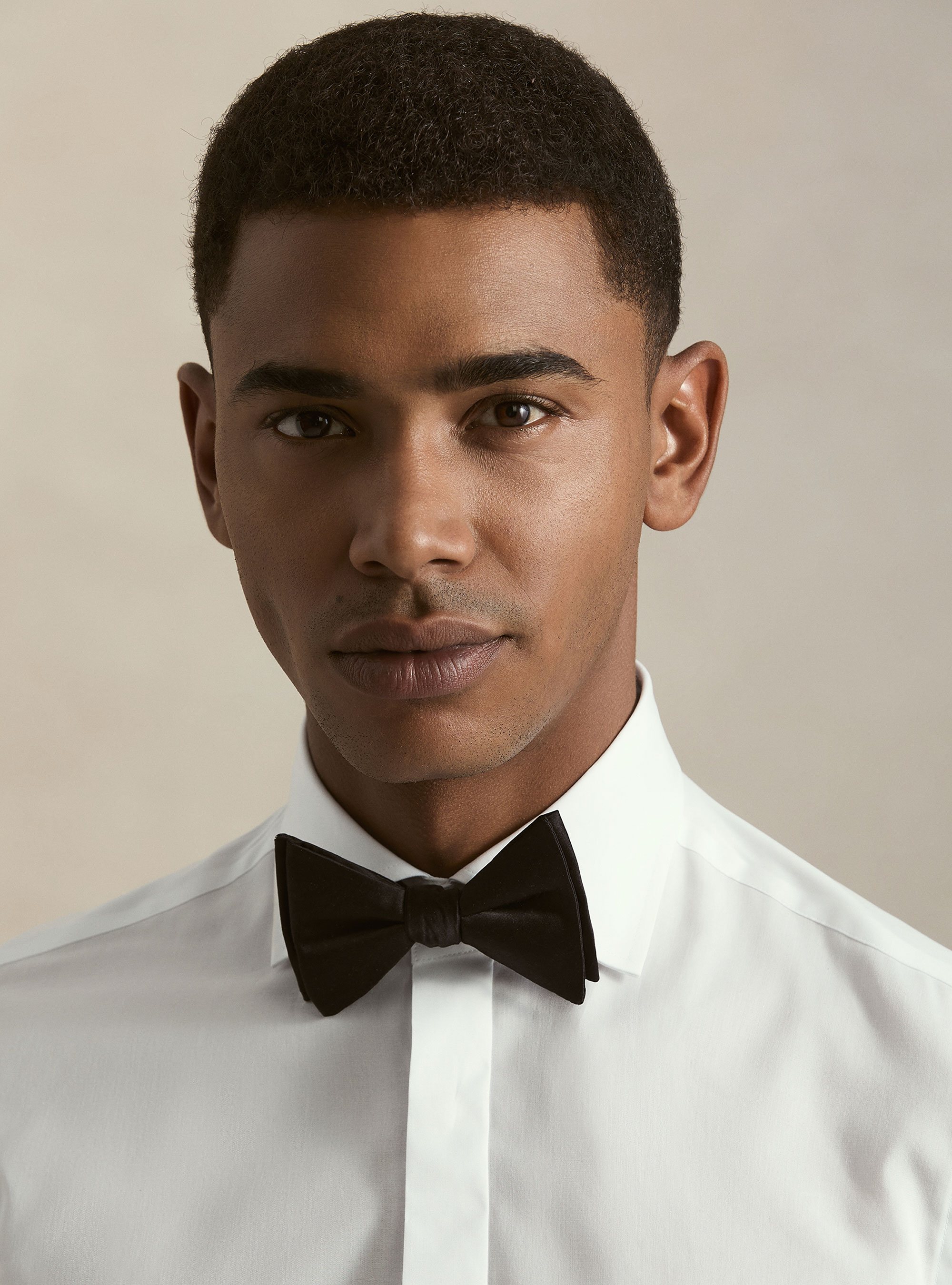 Camisa de esmoquin de popel&iacute;n con pu&ntilde;o doble para gemelos, BLANCO