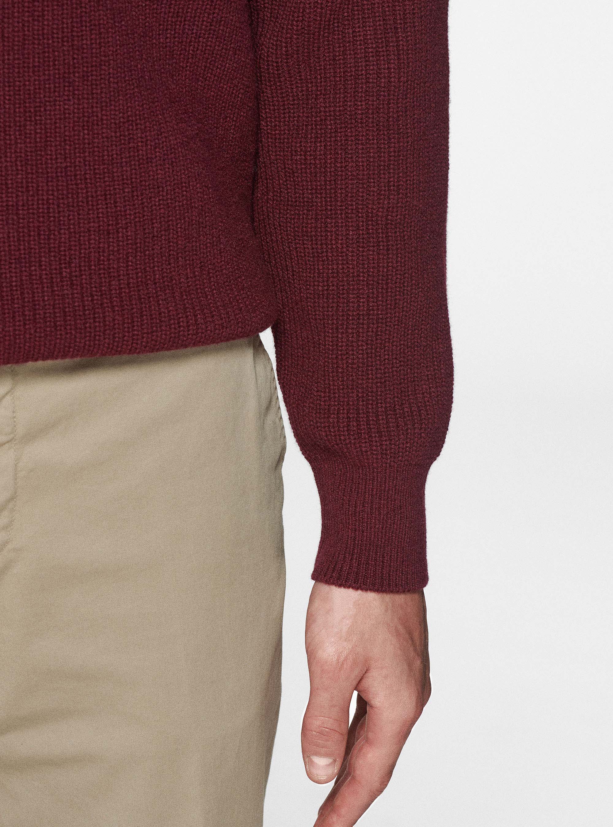 Maglia girocollo in lana merino costa perlata, BORDEAUX