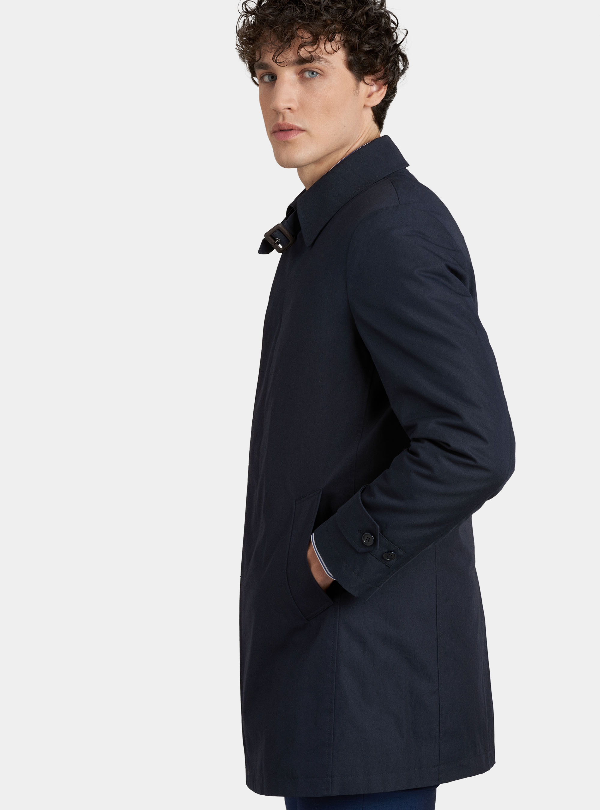 Single-breasted raincoat in technical fabric, NAVY BLUE