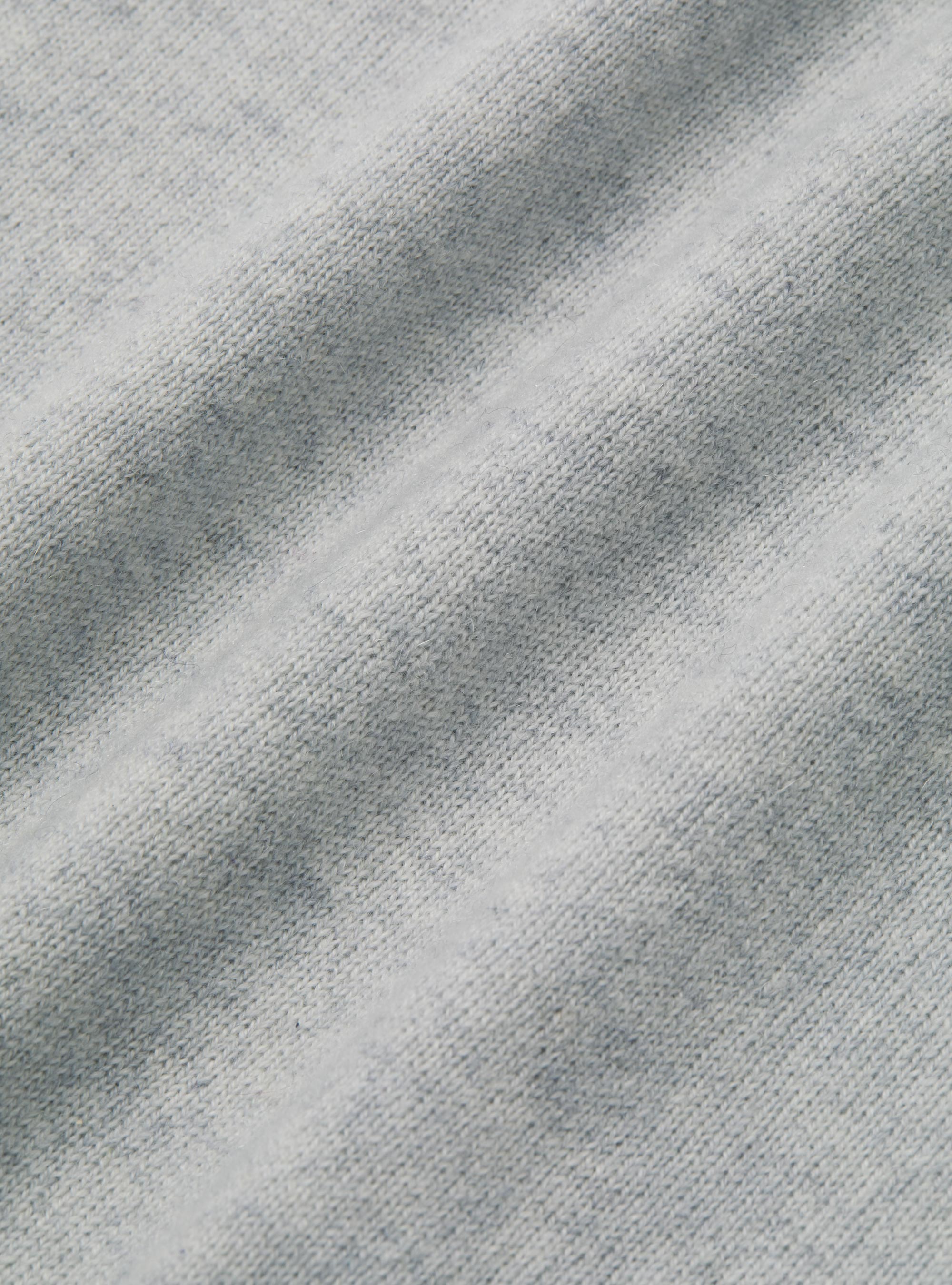 Maglia girocollo in cashmere, GRIGIO CHIARO MELANGE