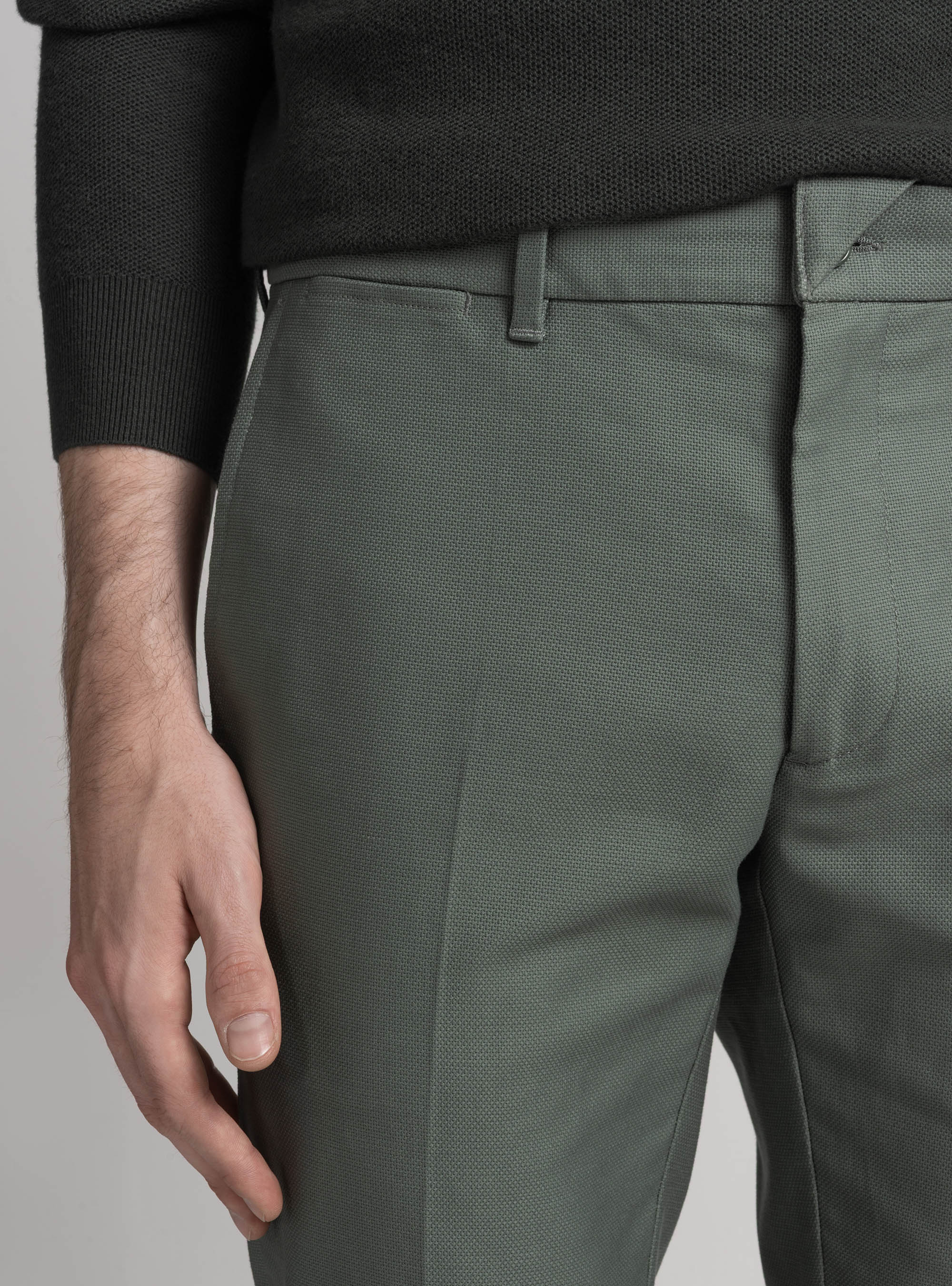 Pantalón chino slim fit de algodón reforzado, SALVIA 0602C