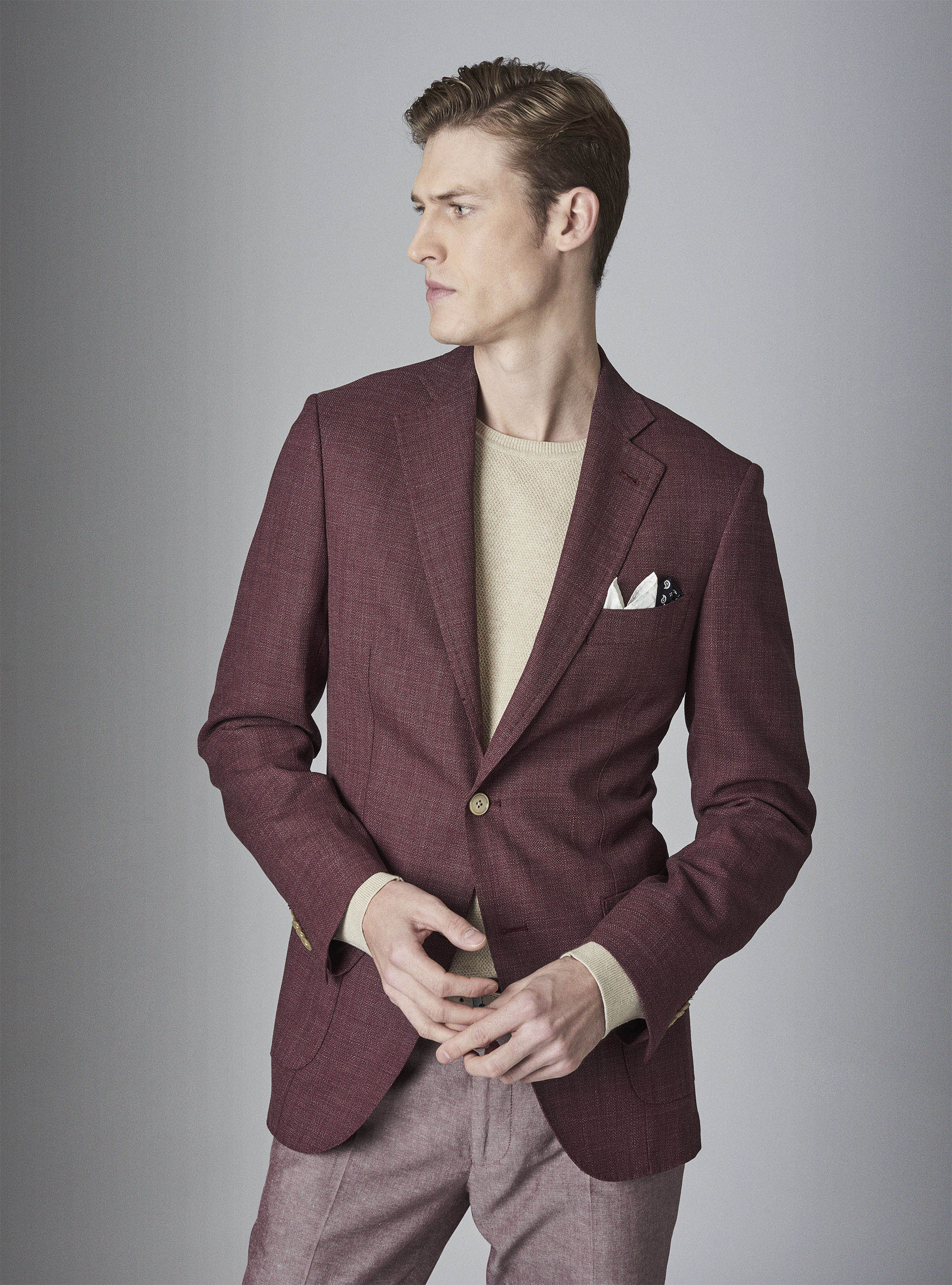 Jacke aus reiner Wolle mit Mikrotextur, BORDEAUX 0311C