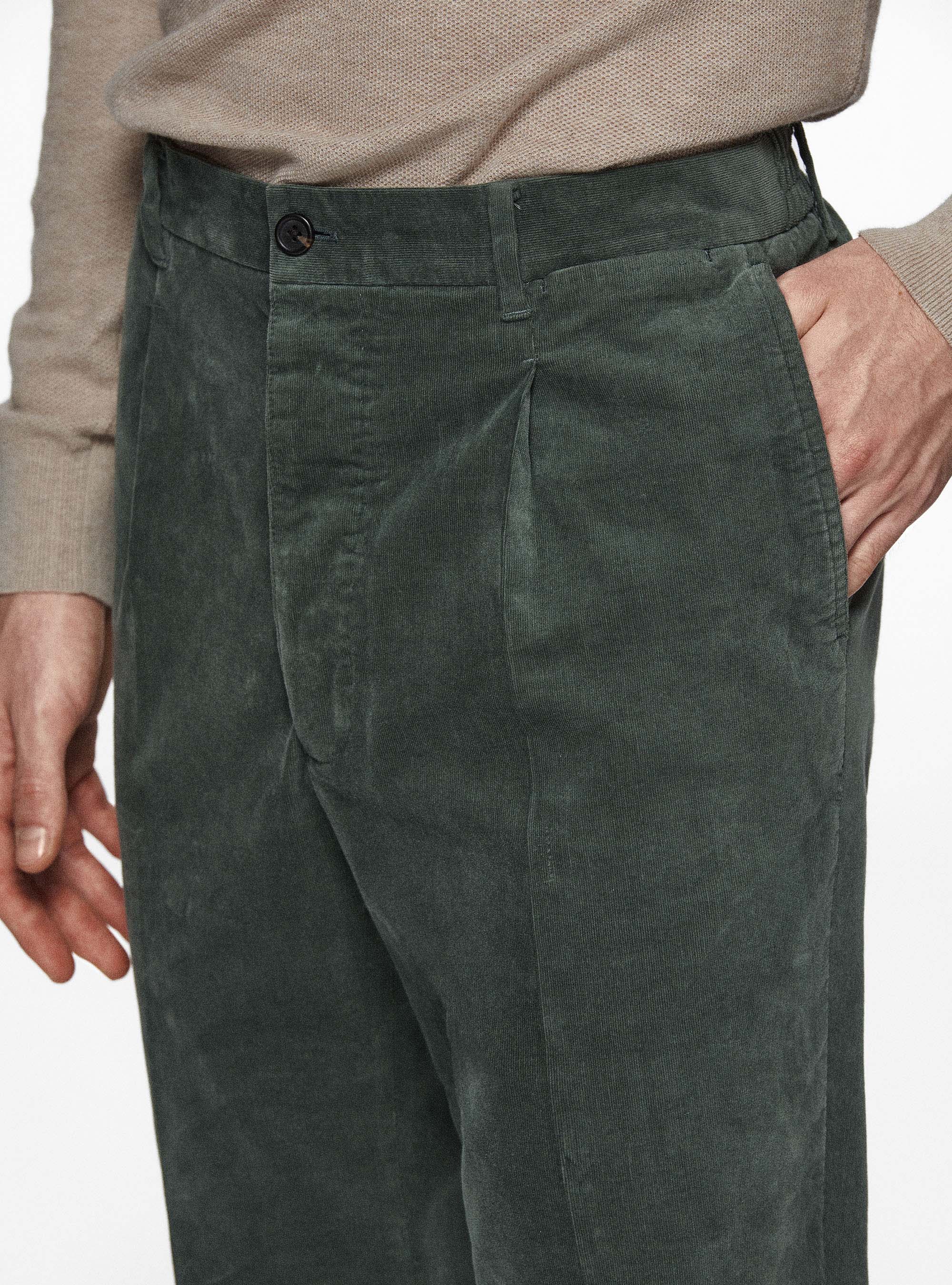 Pantaloni con elastico in velluto millerighe, VERDE