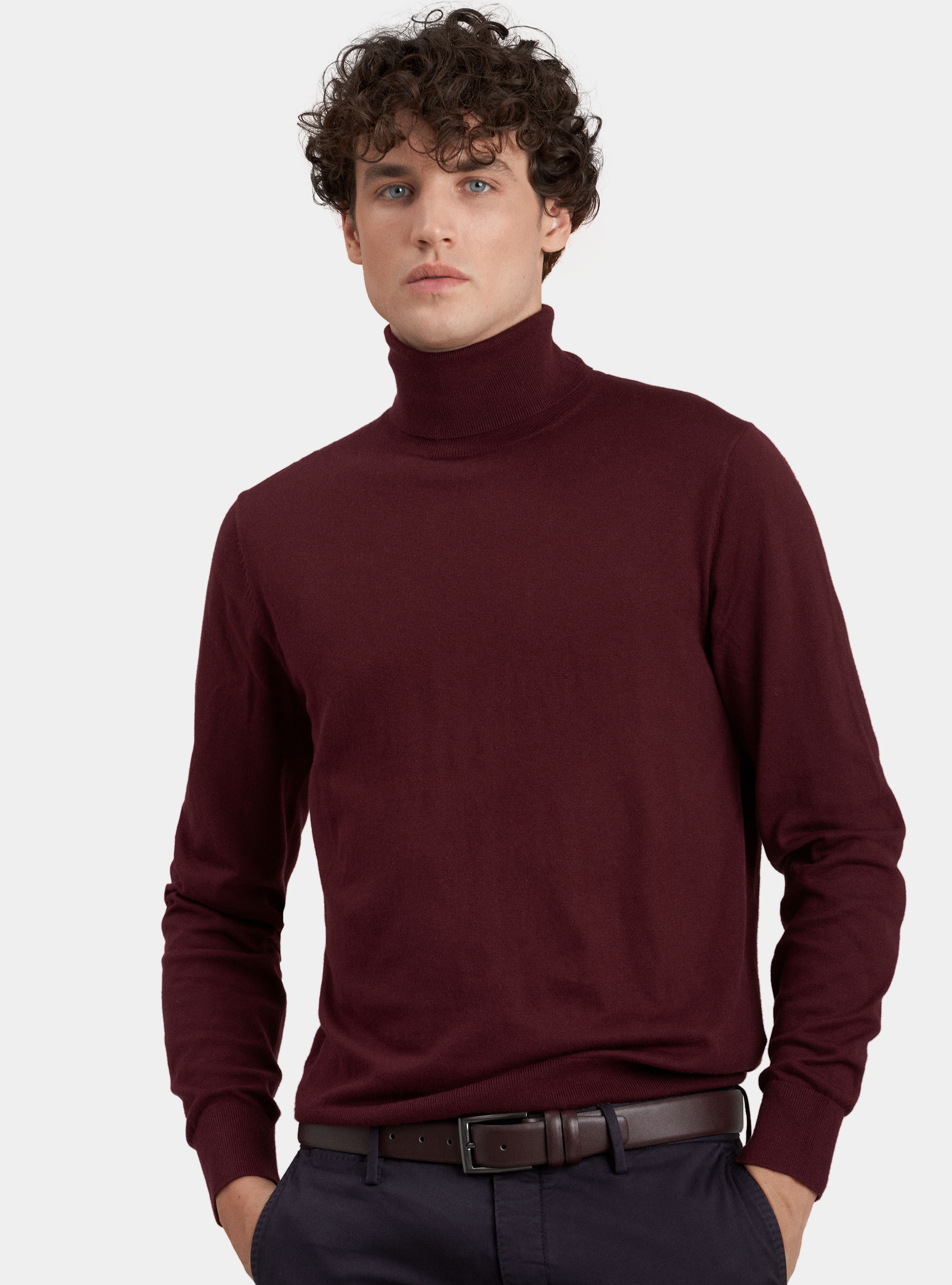 turtleneck maroon