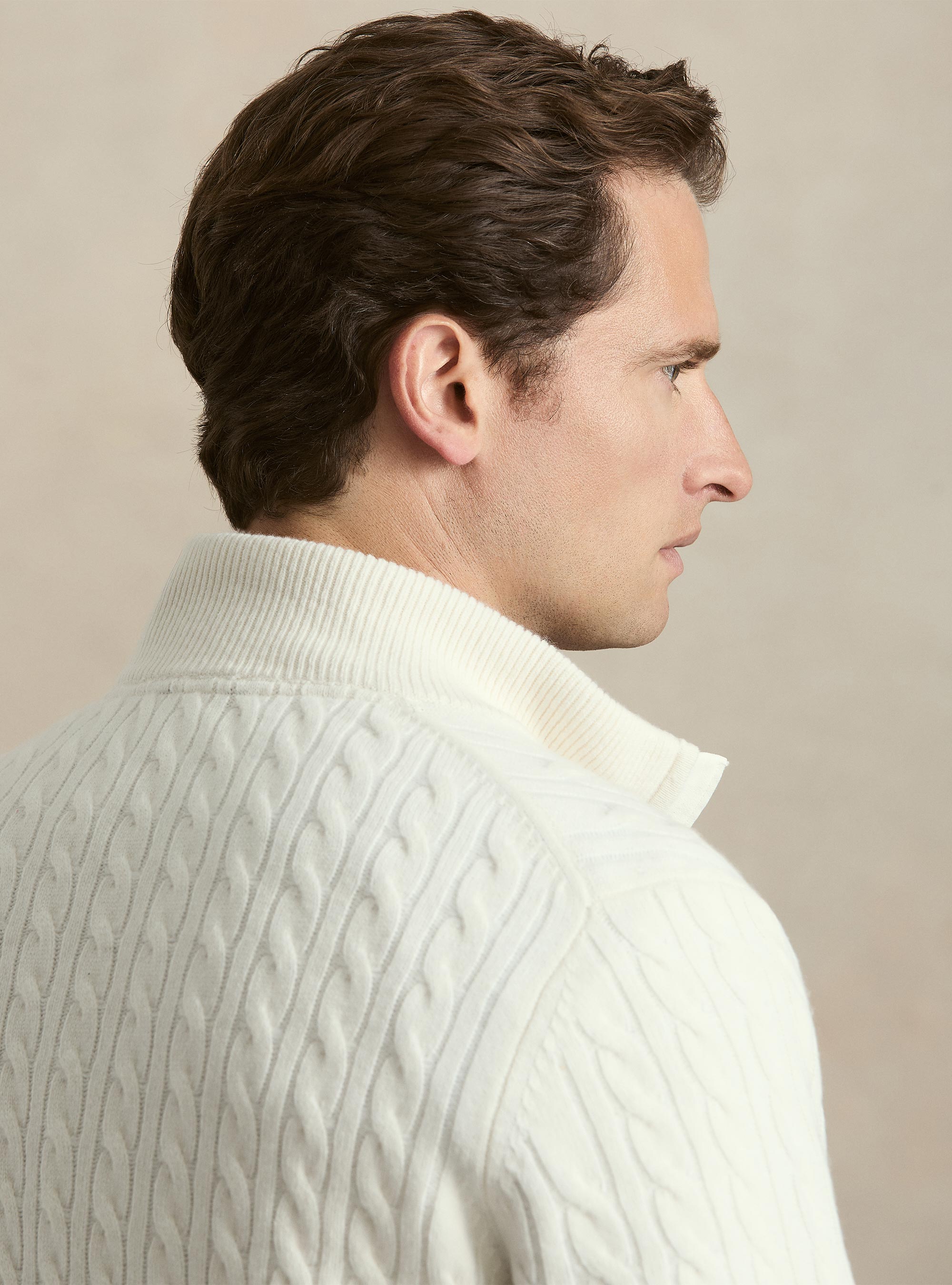 Cable-knit wool and cashmere mock neck sweater, WHITE