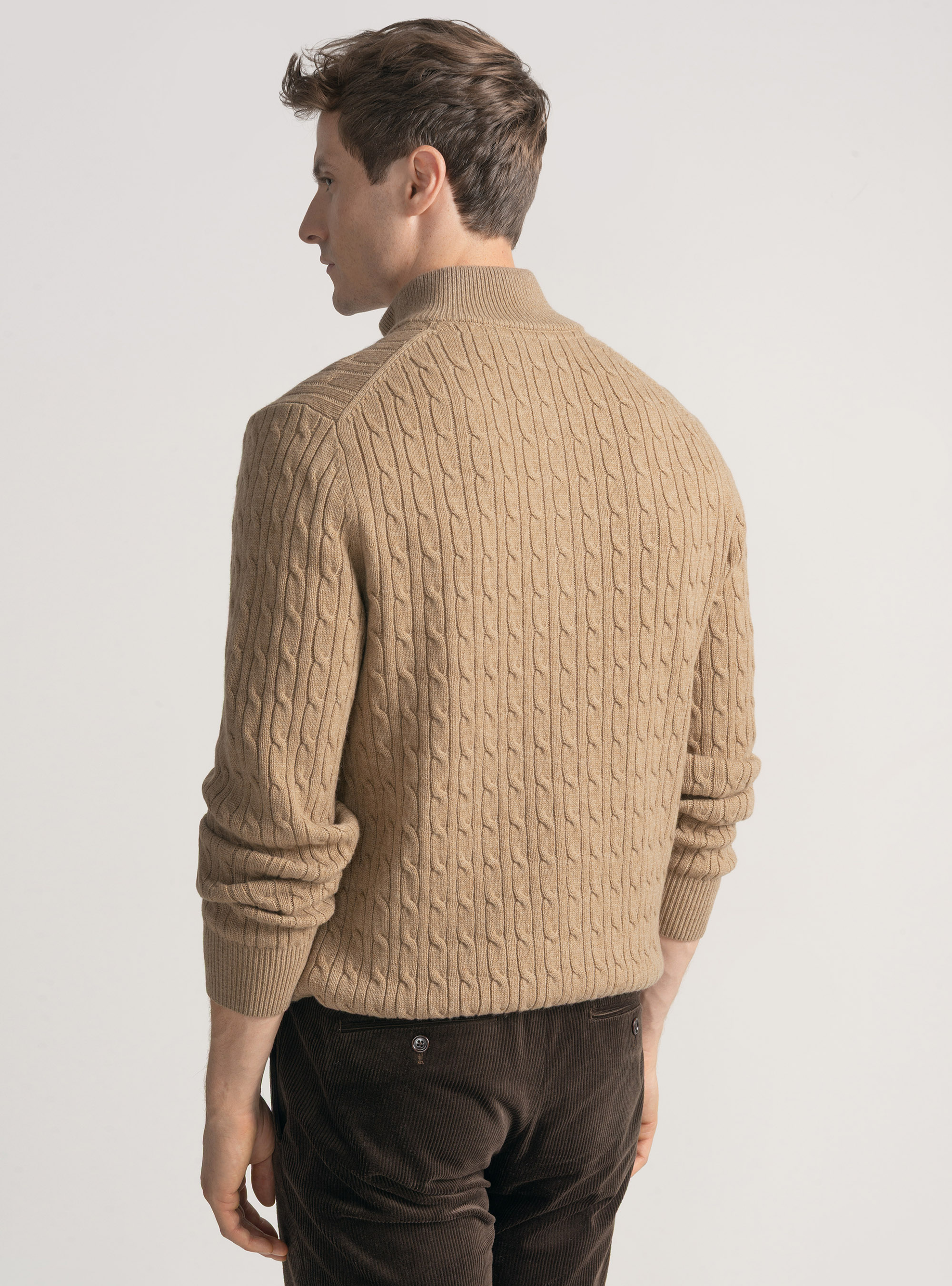 Tricot en laine de cachemire et col roulé, CAMMELLO 0570C