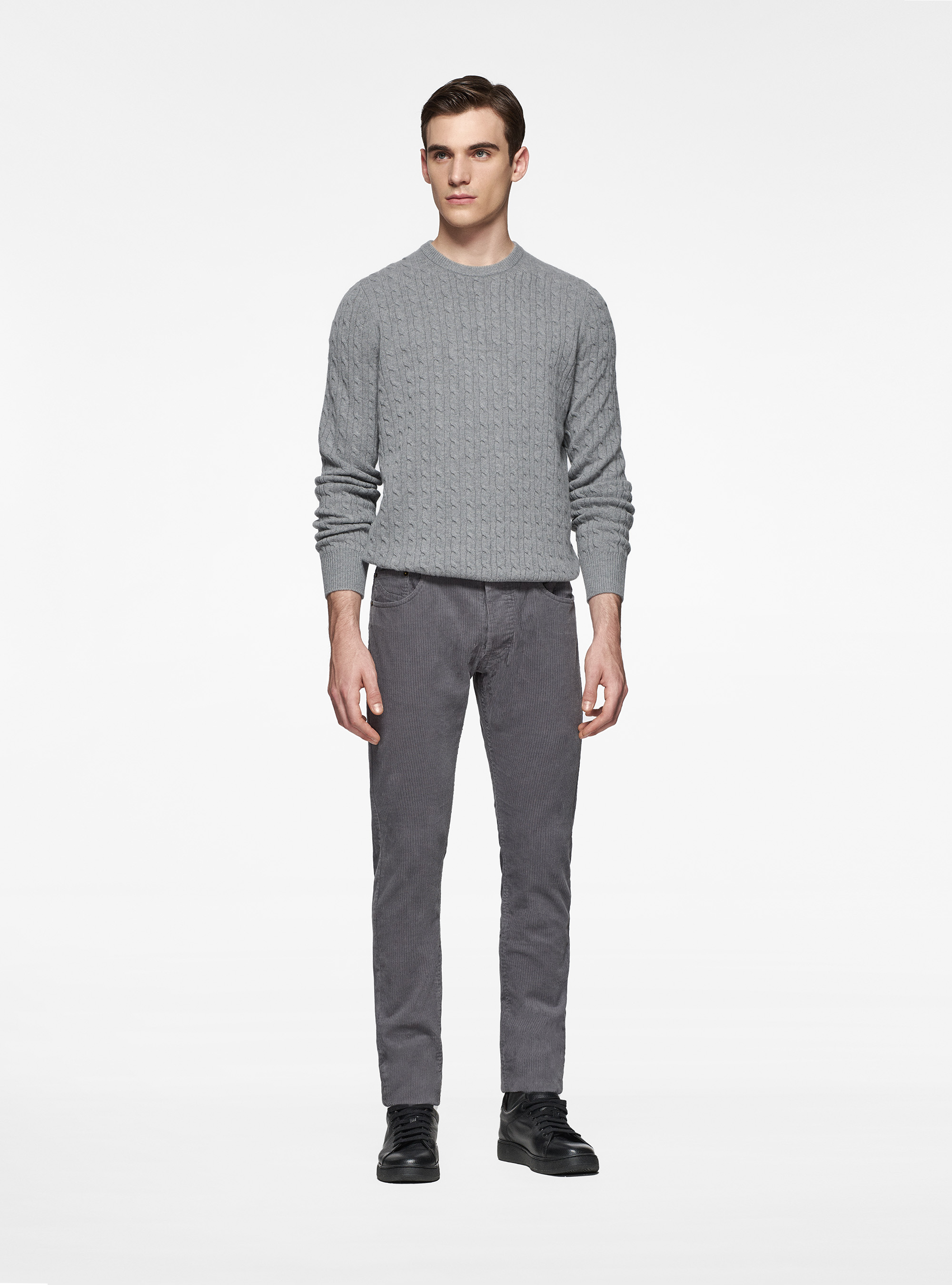 Maglia girocollo con treccia in lana e cashmere, GRIGIO MELANGE 0151C