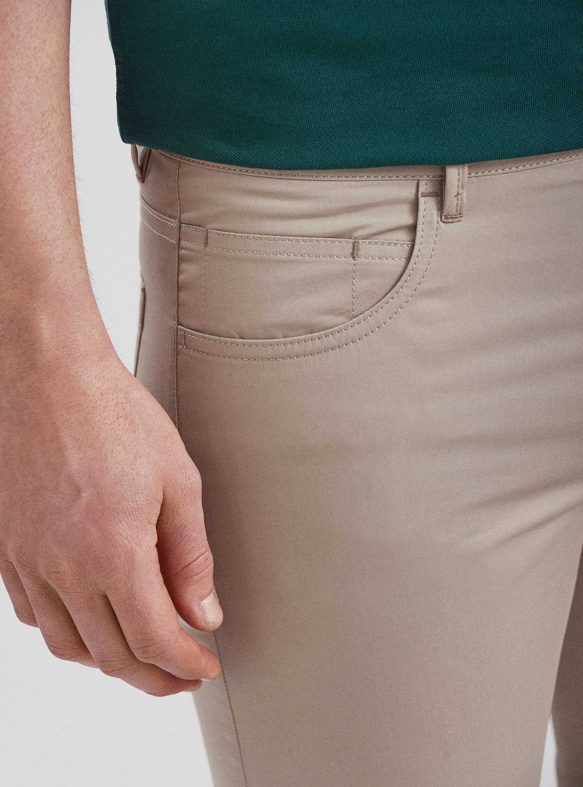 Pantaloni 5 tasche in twill di cotone leggero, SABBIA