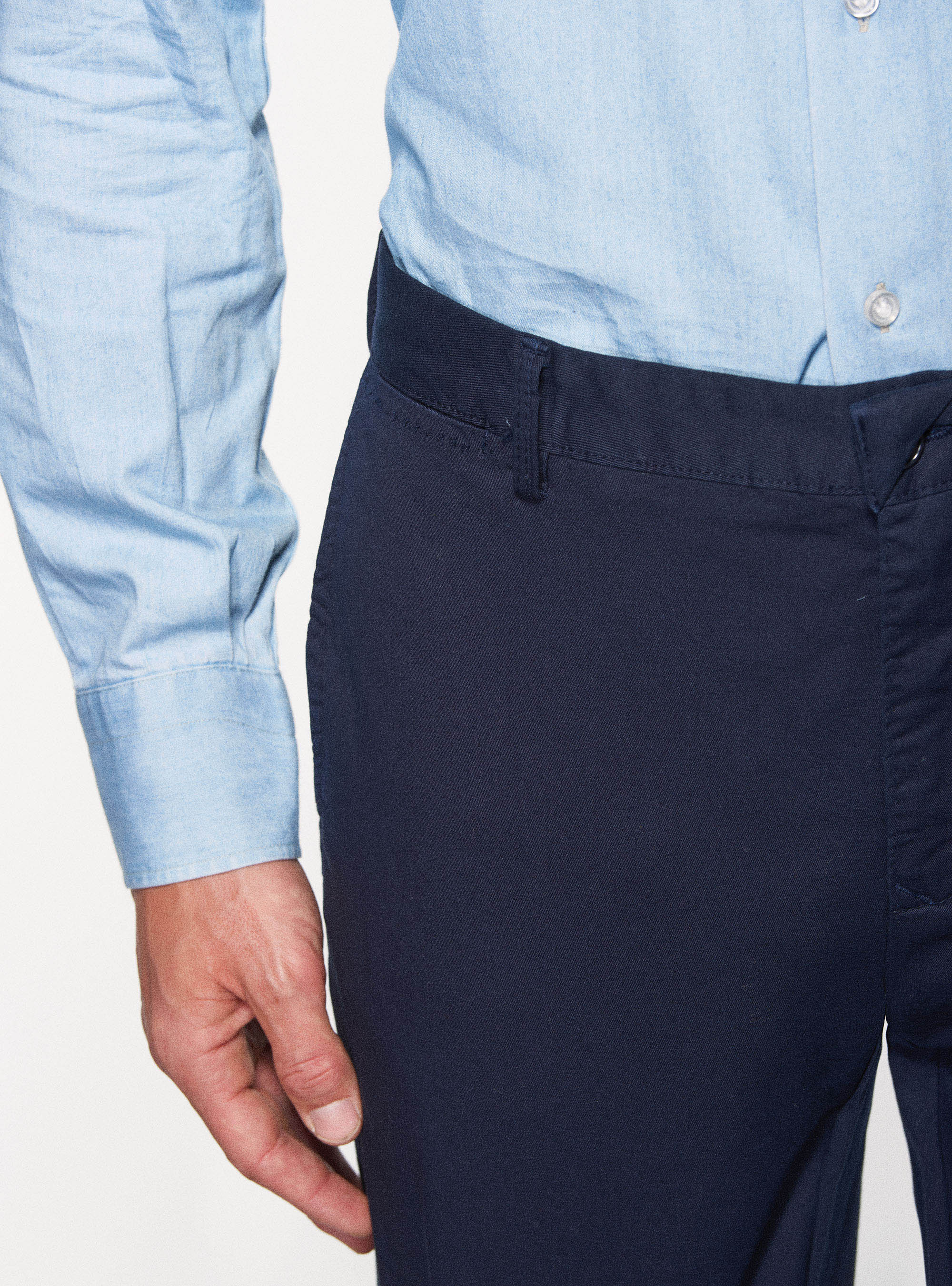 Pantaloni chino in twill di cotone stretch, BLU NAVY