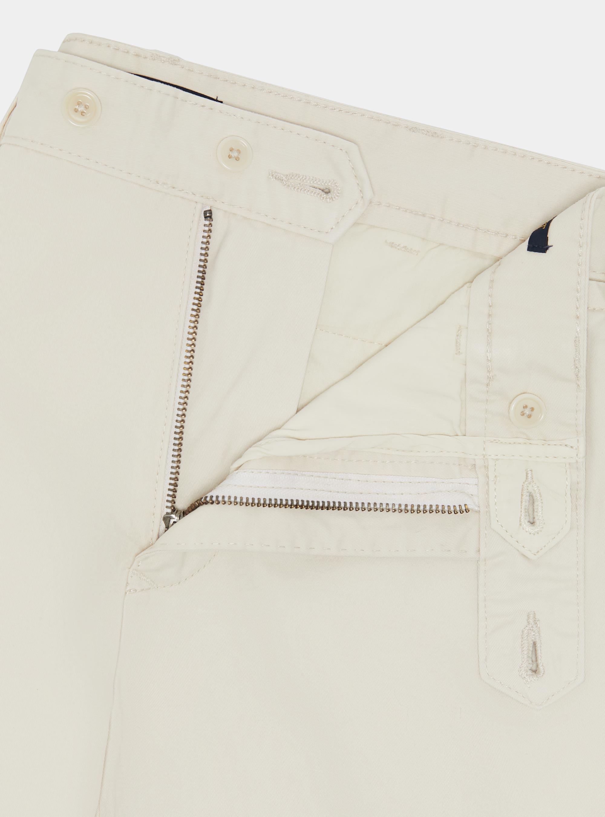 Pantaloni chino slim fit in cotone twill, PANNA