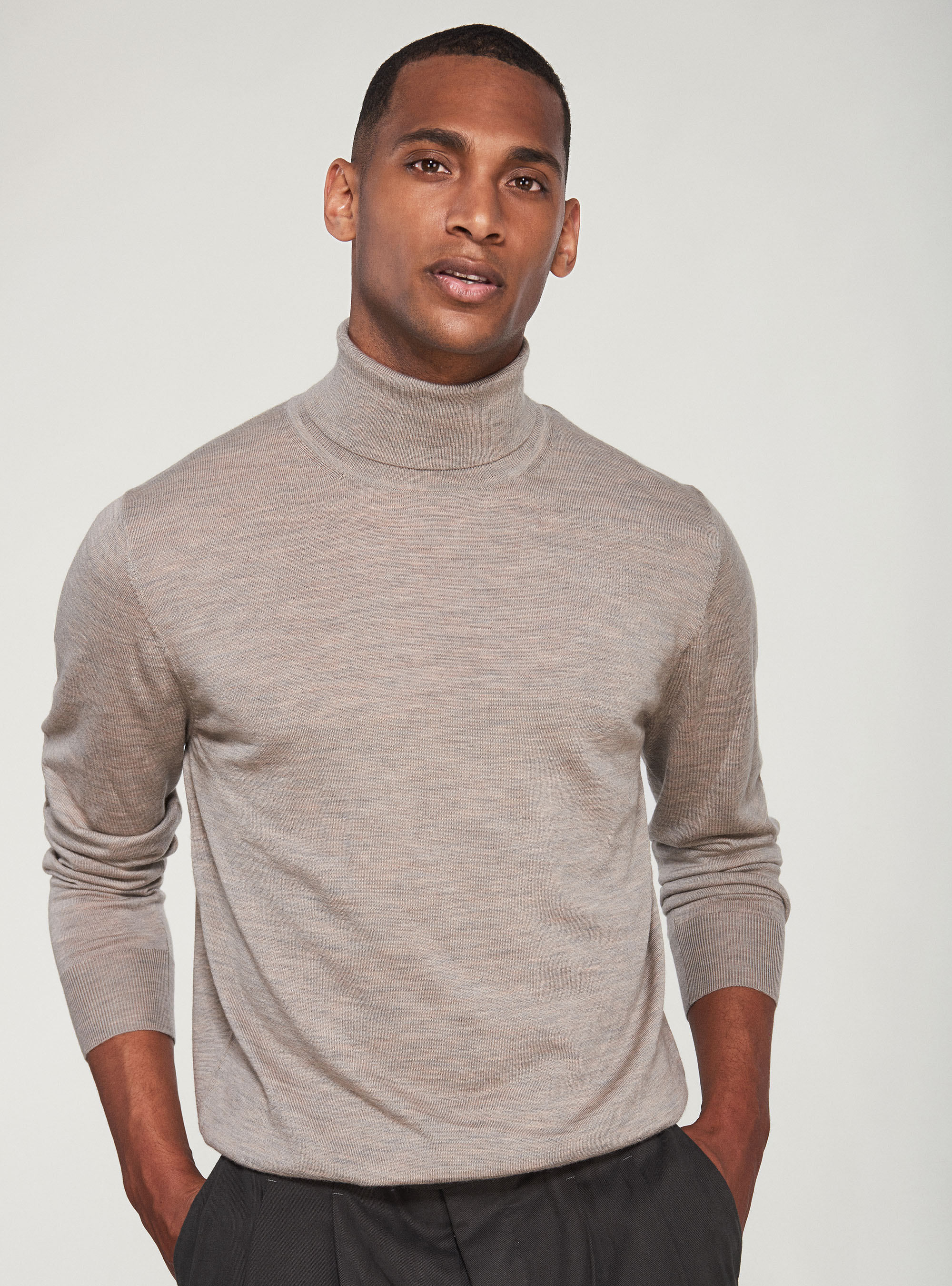 新品　BRIEFING　FINE MERINO HIGH NECK KNIT ic_fluent_arrow_enter_24_filled