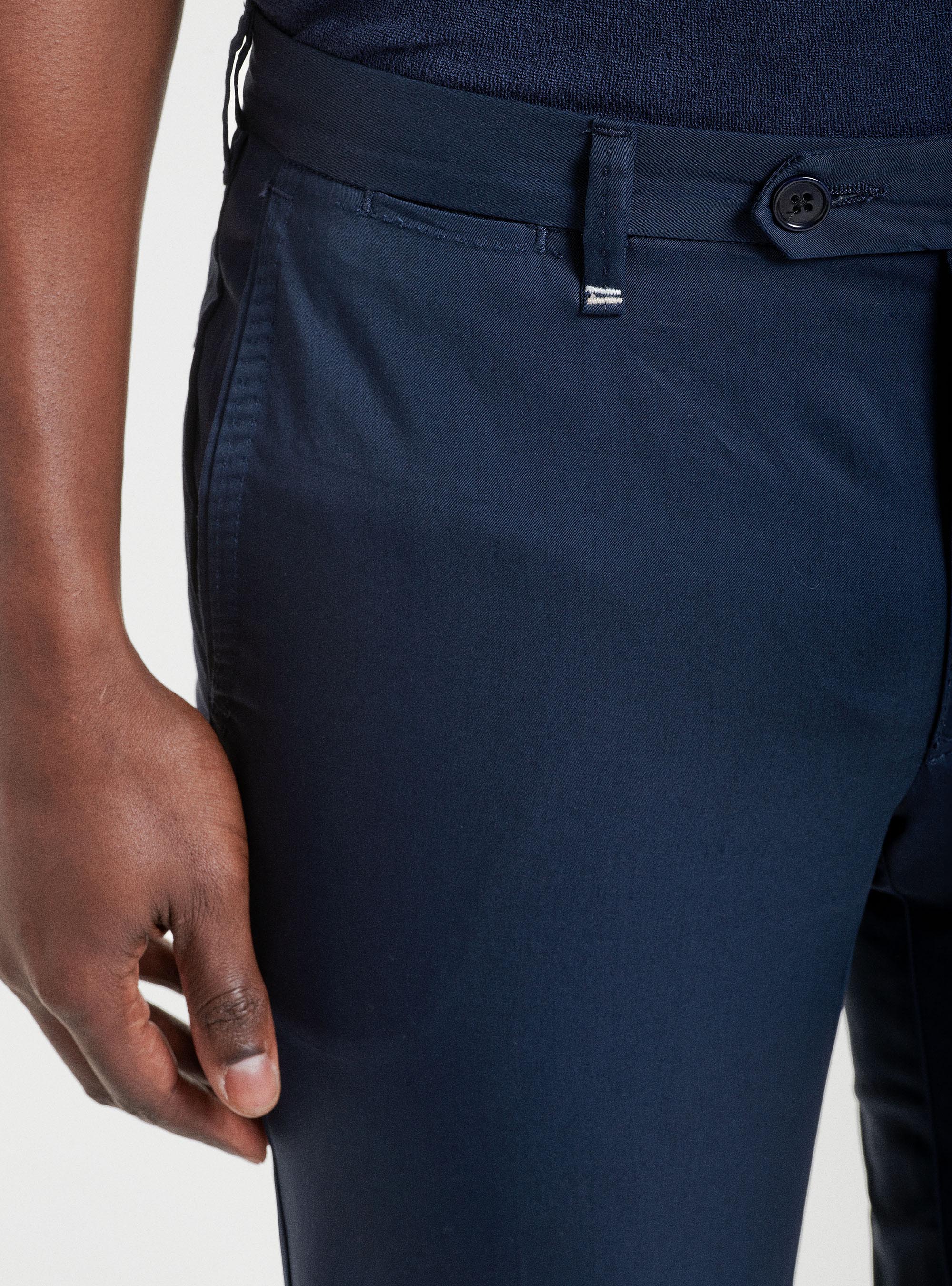 Pantaloni slim fit in twill leggero, BLU NAVY