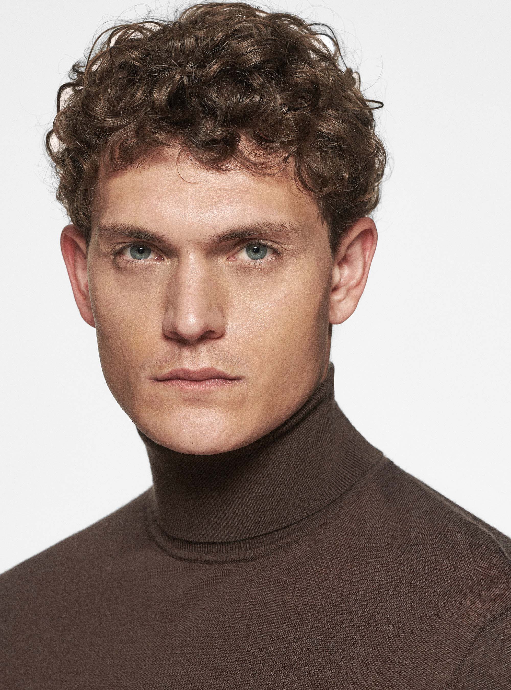 Turtleneck in pure extra-fine merino wool, BROWN