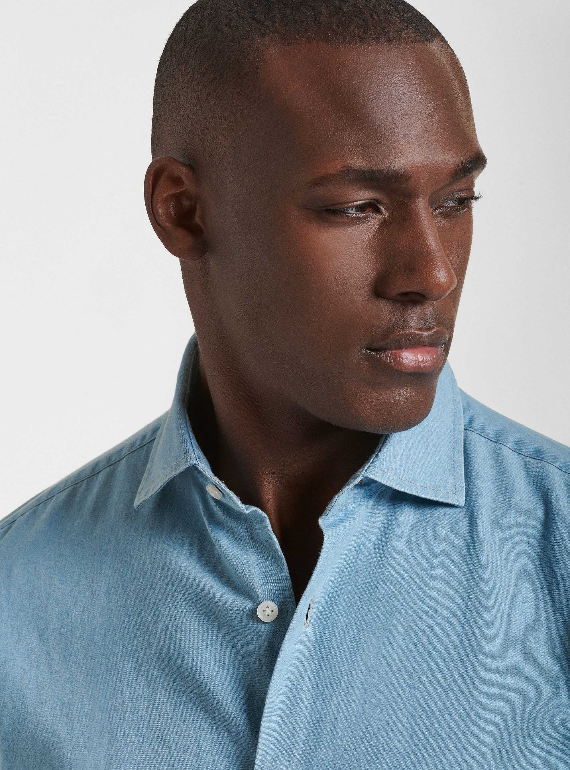 Camicia denim con collo semi francese in cotone chambray, AZZURRO