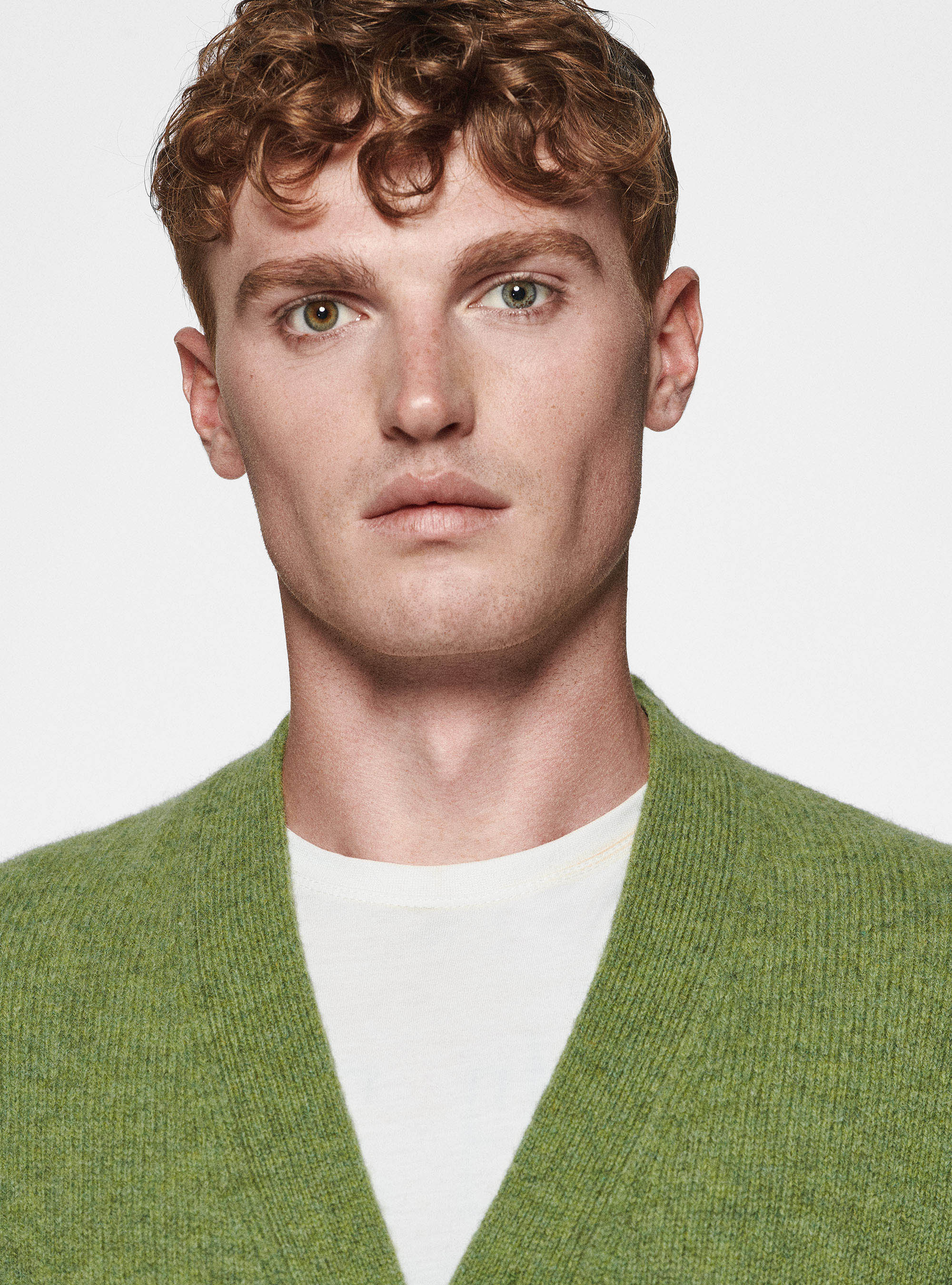 Cardigan in maglia in lana shetland, OLIVA