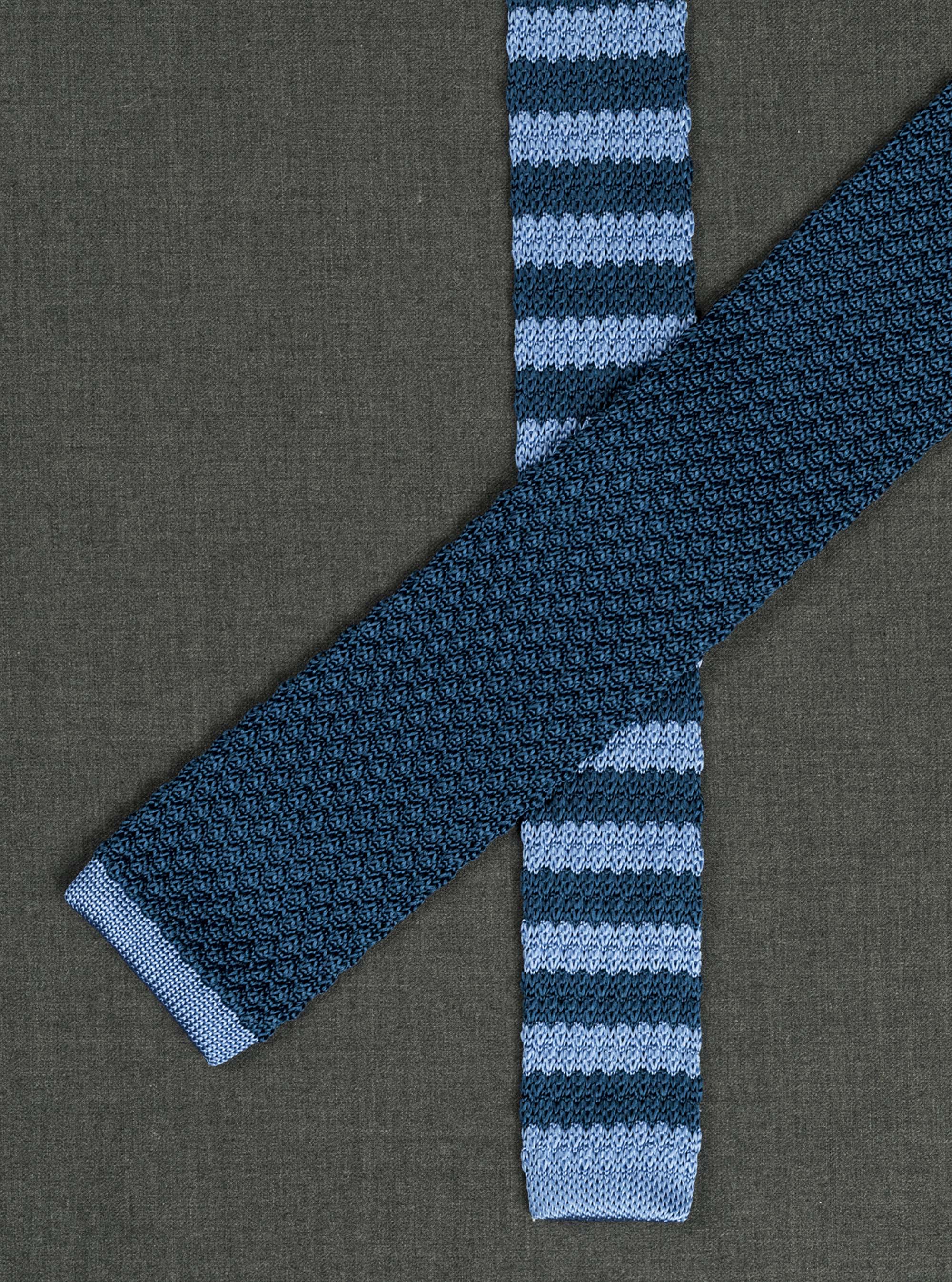 A maglia unita con back rigato, INCHIOSTRO