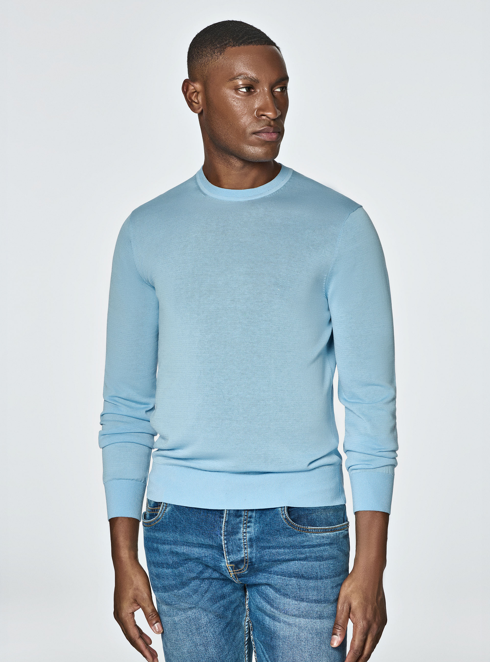 Punto de algodón y seda con cuello redondo, CELESTE