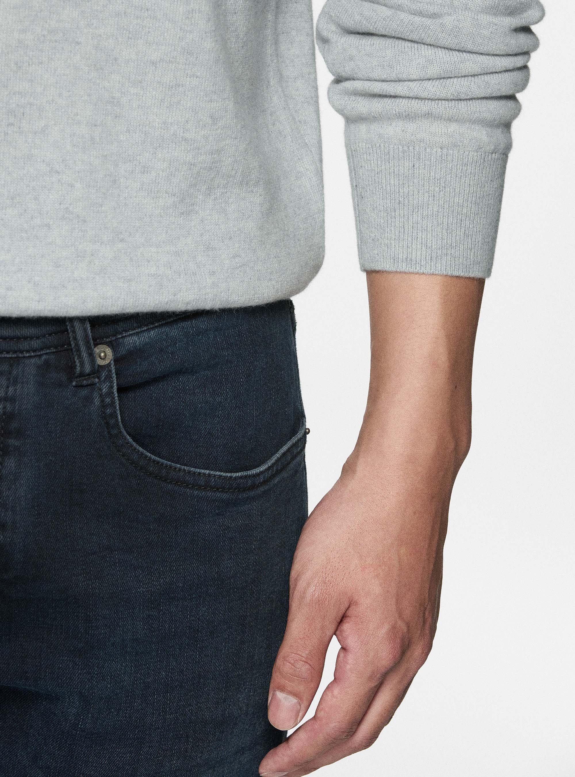 Maglia girocollo in cashmere, GRIGIO CHIARO MELANGE