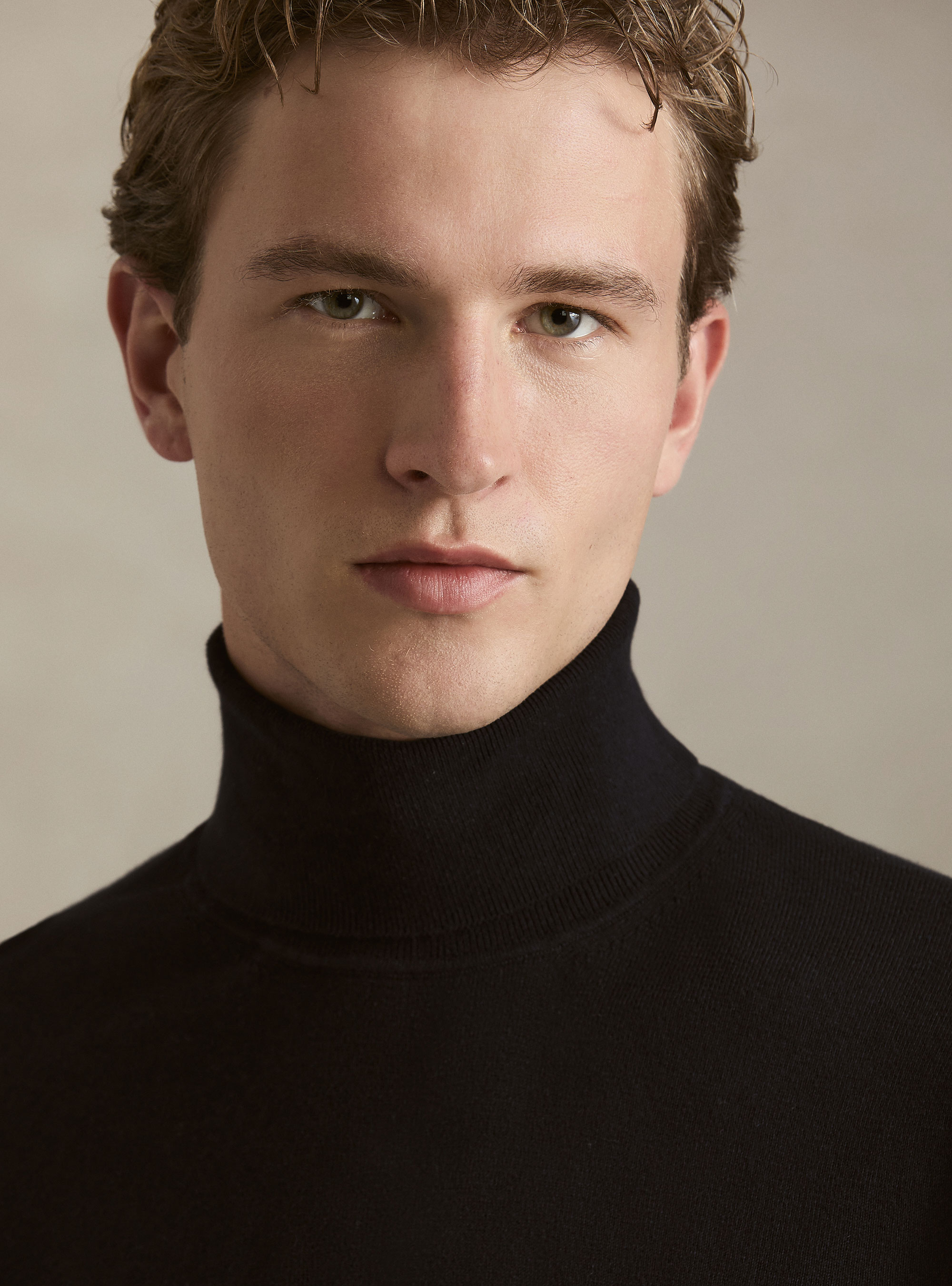 Cotton and Cashmere Turtleneck, NAVY BLUE