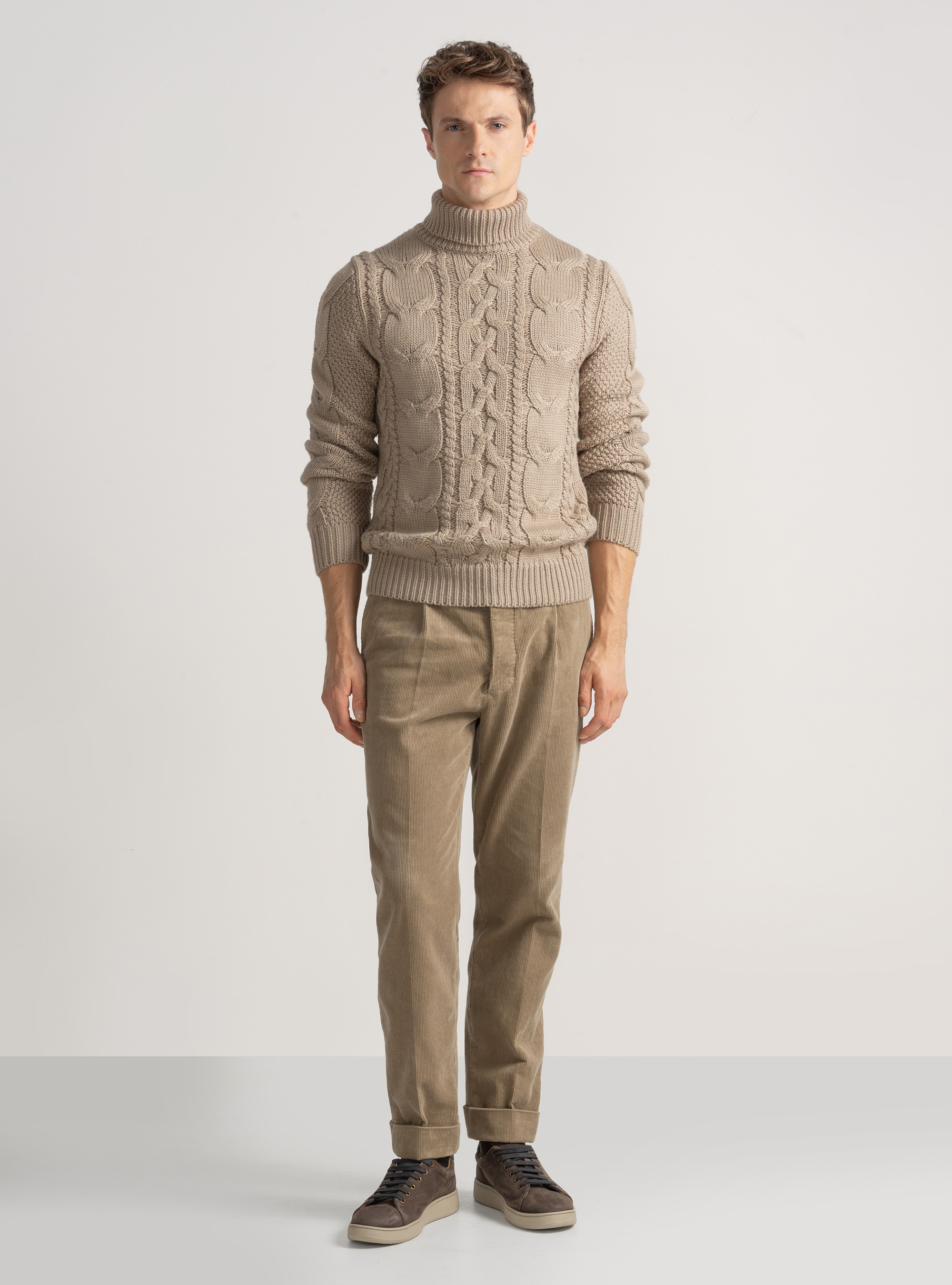 Pantaloni in velluto con pince e cinturino elastico, SABBIA