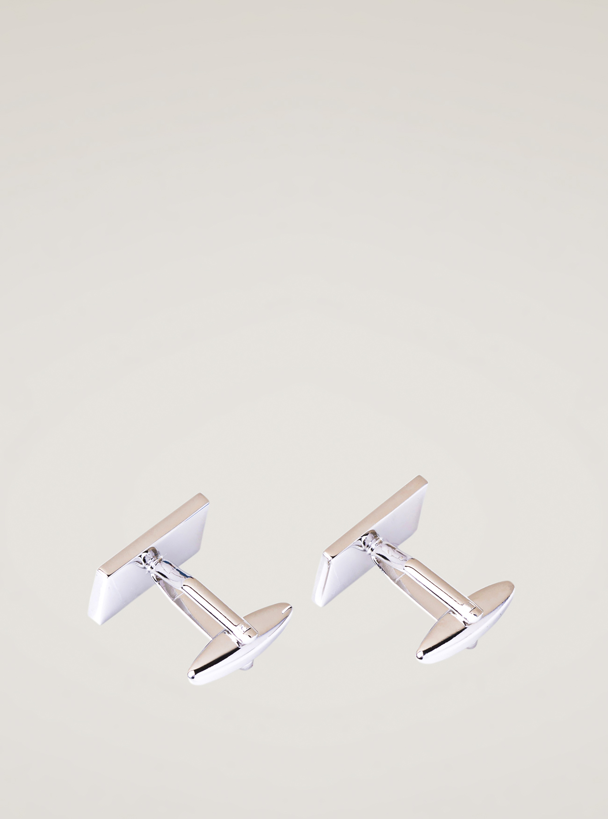 Gemelos con bandera., ÚNICO