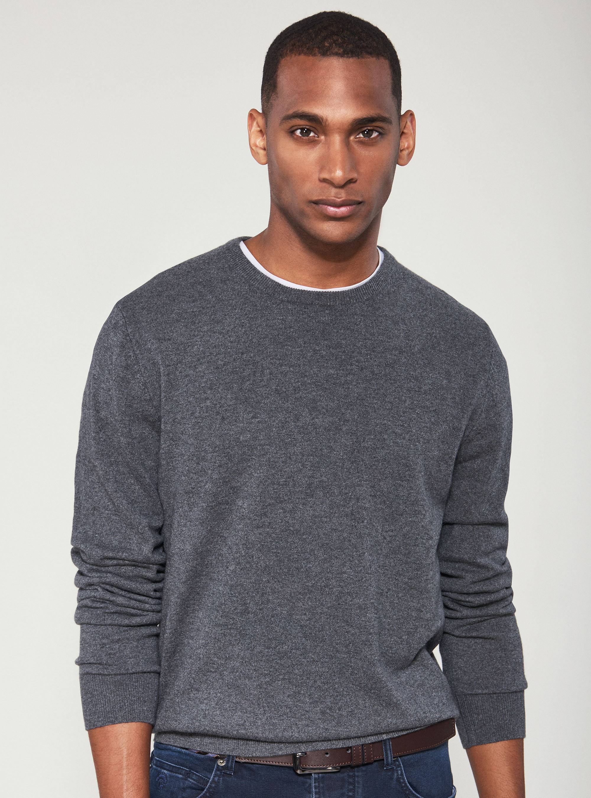 Cashmere crew-neck sweater | GutteridgeUS | Men's catalog-gutteridge ...